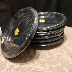 ▪️🖤▪️Classic Vtg Deadstock Heavy Duty Black Plastic Special Event Dinner Plates